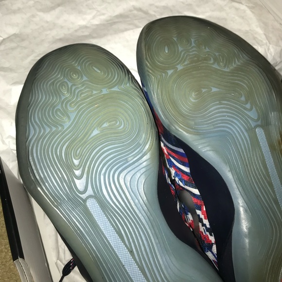 Kobe 9 Indpendence Day - Picture 2 of 4